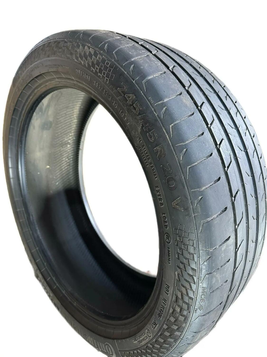 Резина летняя 245/45/R20 б/у